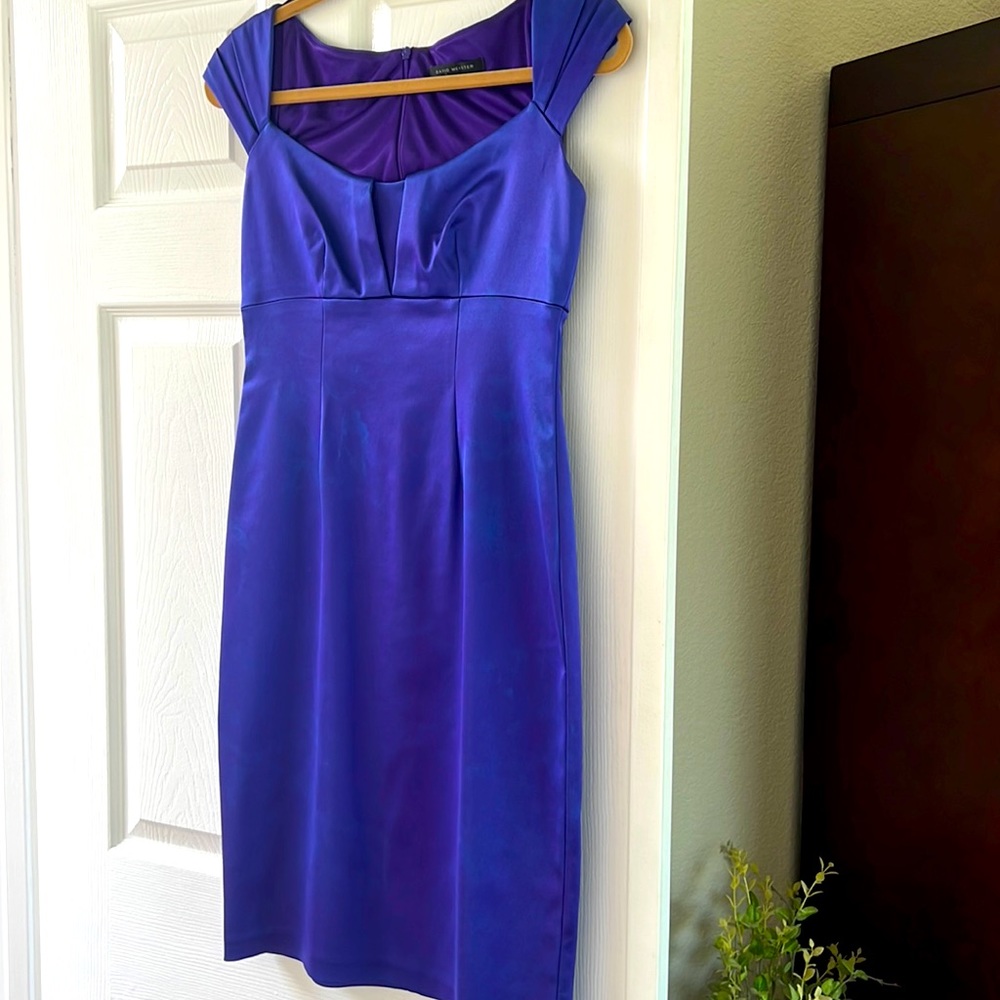Purple well fitted zip up back worn once